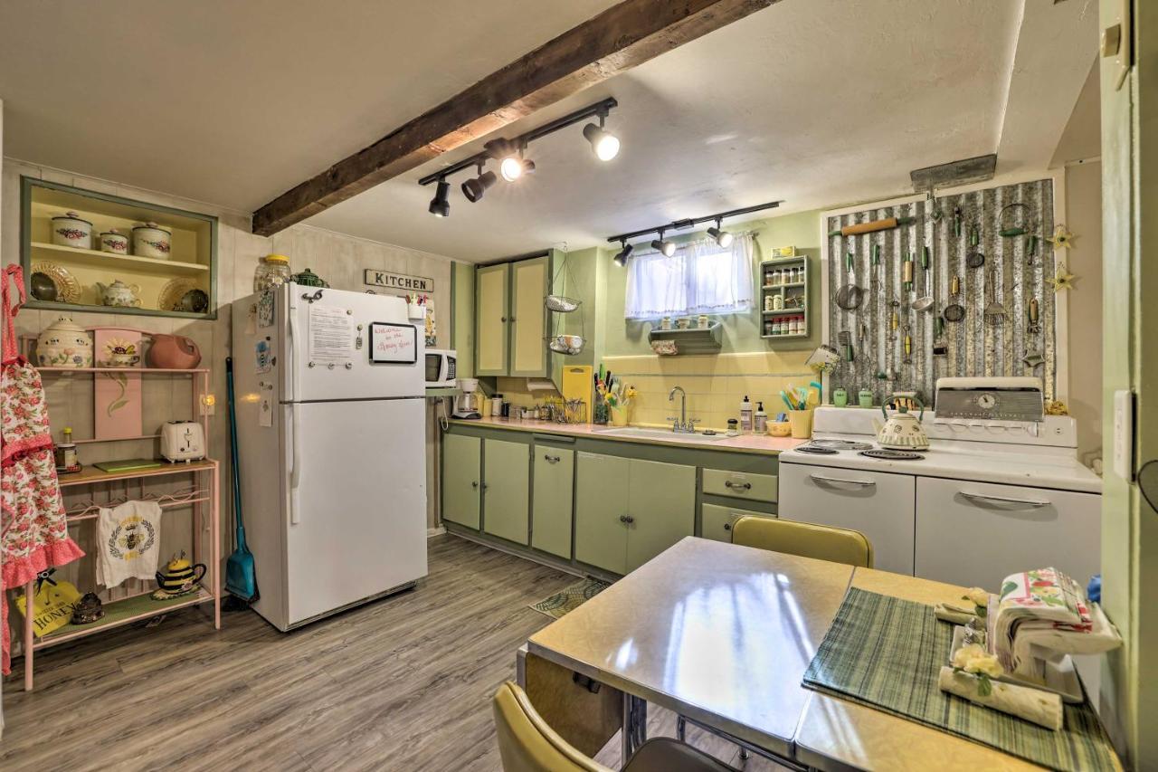 Cozy And Vintage Cedar City Apartment With Fire Pit! Buitenkant foto