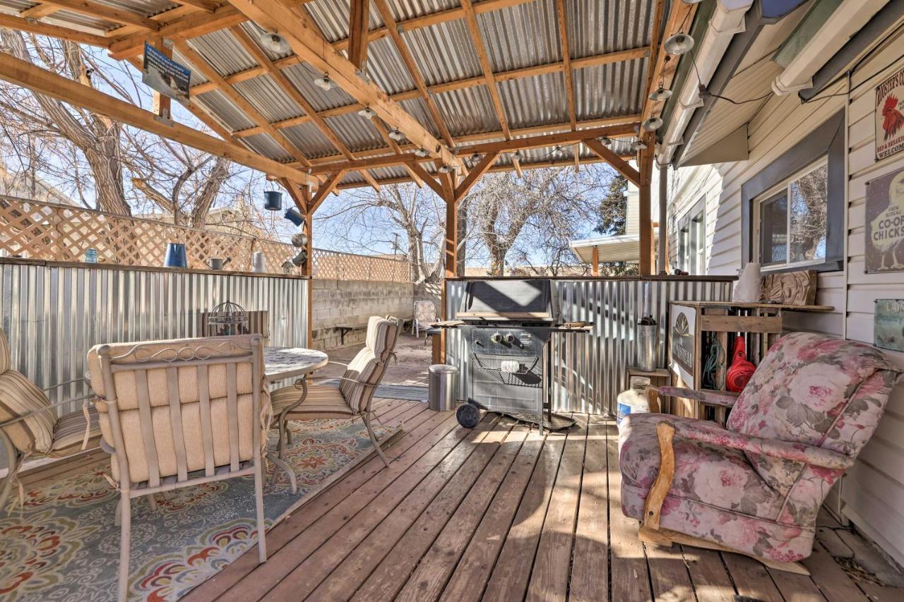 Cozy And Vintage Cedar City Apartment With Fire Pit! Buitenkant foto